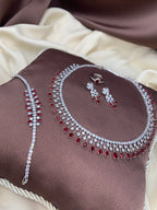 "Elfa" set with sparkling zircon stone
